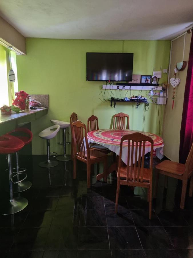 לה גולט La Casa Mia Guesthouse מראה חיצוני תמונה