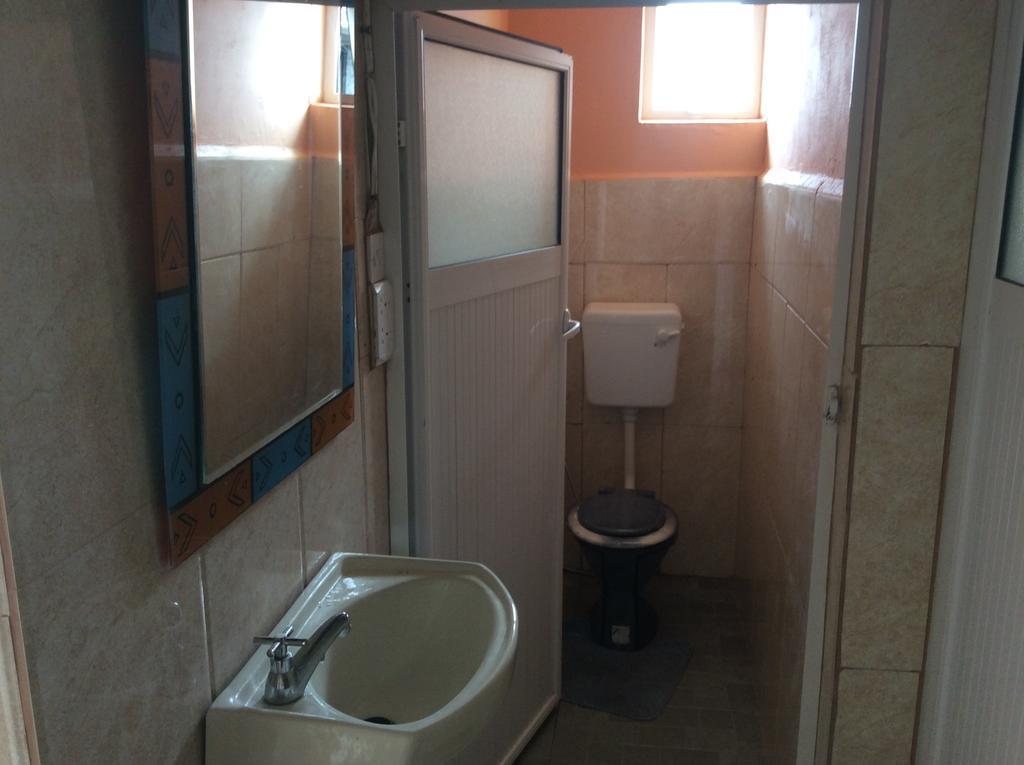 לה גולט La Casa Mia Guesthouse מראה חיצוני תמונה