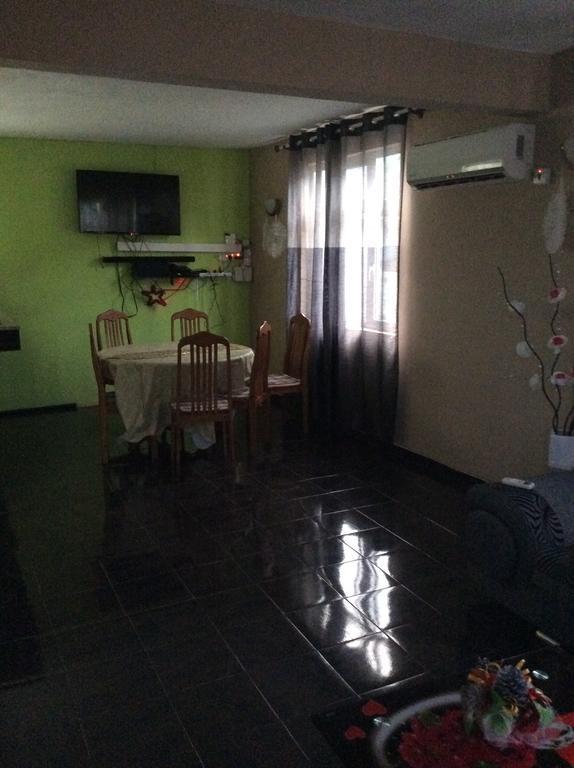 לה גולט La Casa Mia Guesthouse מראה חיצוני תמונה