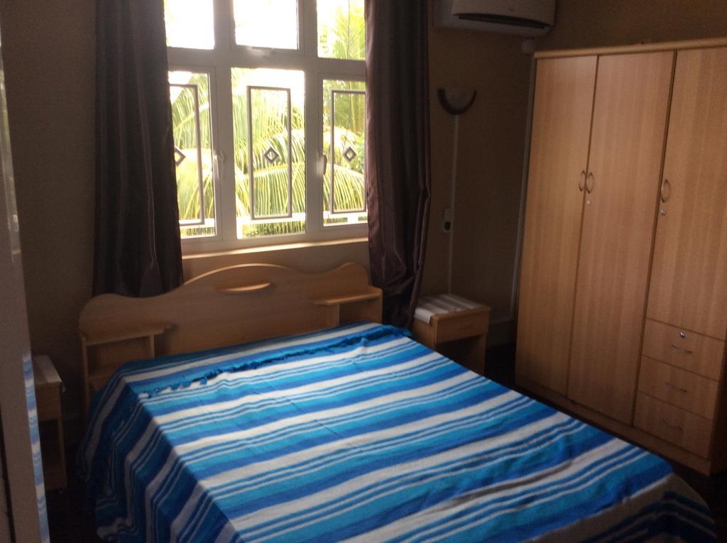 לה גולט La Casa Mia Guesthouse מראה חיצוני תמונה