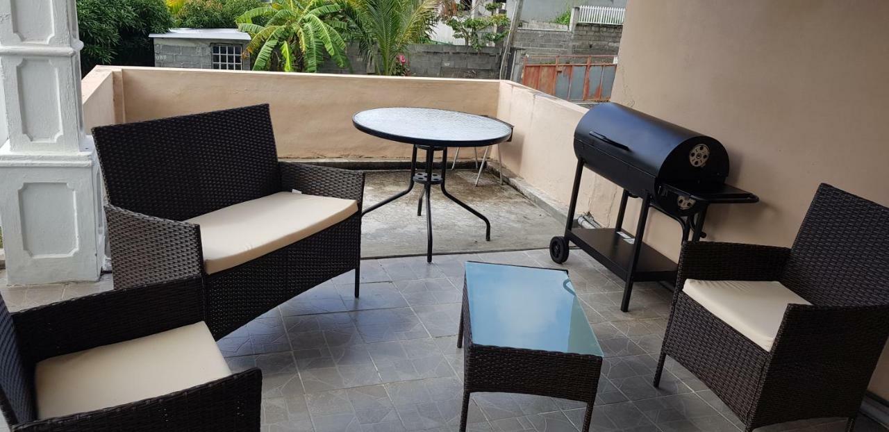 לה גולט La Casa Mia Guesthouse מראה חיצוני תמונה
